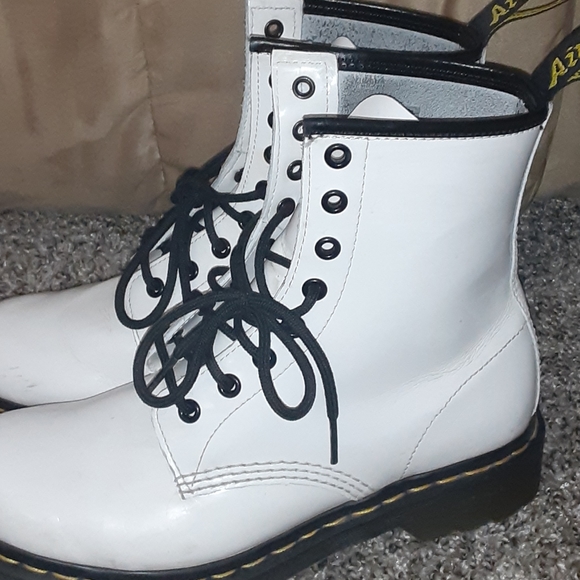 Dr.marten boots black and white. - Picture 2 of 3